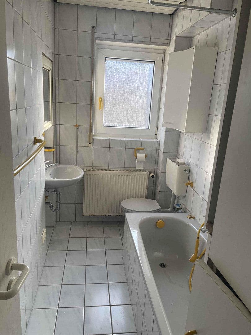 Prodej bytu 3+1 63 m², Landau, Porýní-Falc Prodej bytu 3+1 63 m², Landau, Porýní-Falc