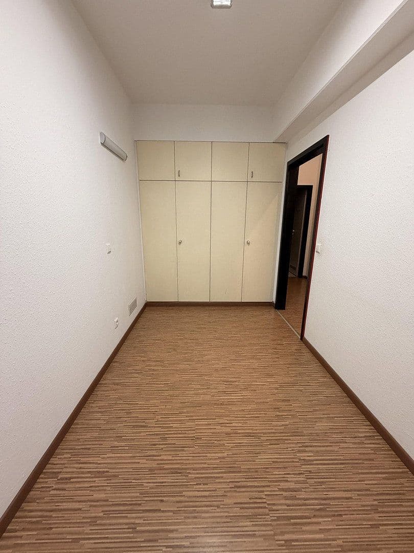 Pronájem kanceláře 110 m², Austraße 17, Öhringen, Bádensko-Württembersko Pronájem kanceláře 110 m², Austraße 17, Öhringen, Bádensko-Württembersko