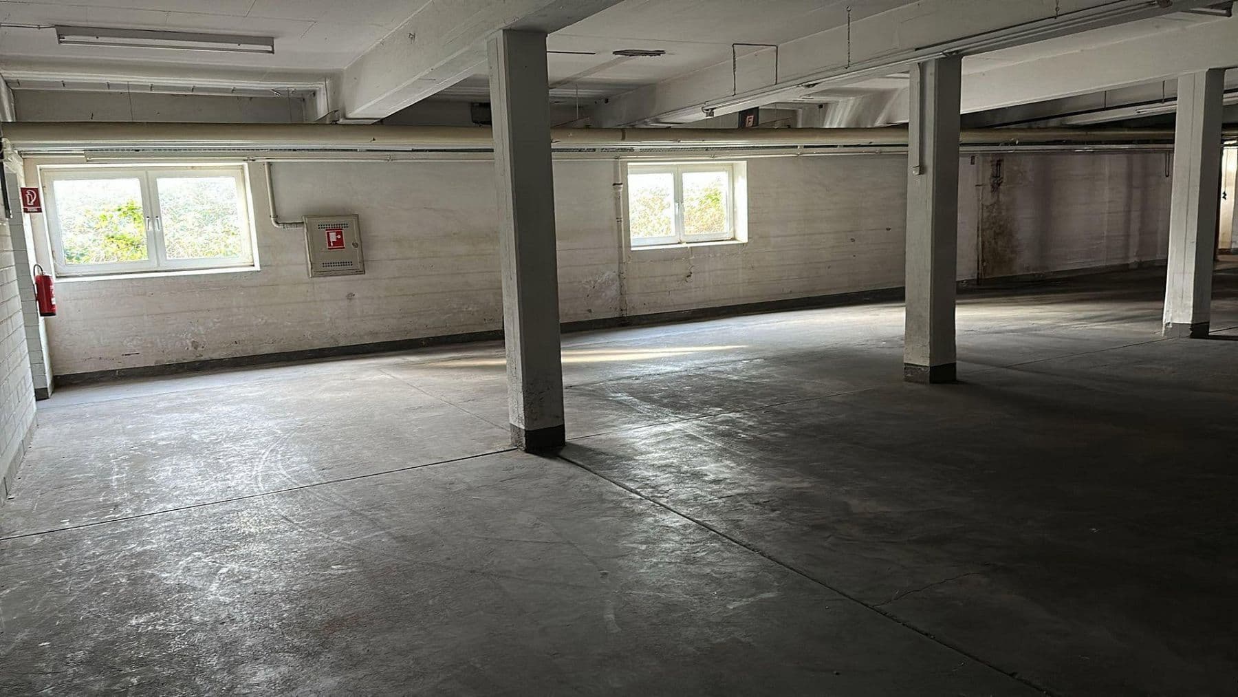 Pronájem nebytového prostoru 16.000 m², Bitcherstr. 6, Vinningen, Porýní-Falc Pronájem nebytového prostoru 16.000 m², Bitcherstr. 6, Vinningen, Porýní-Falc