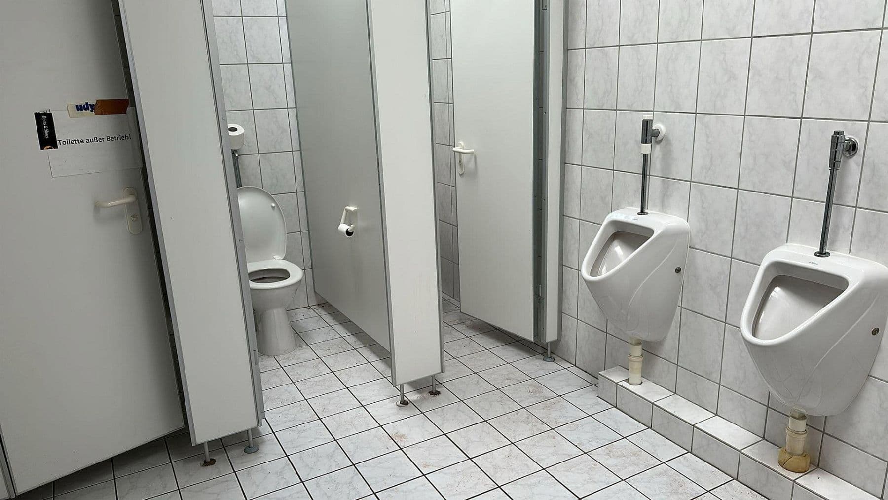 Pronájem nebytového prostoru 16.000 m², Bitcherstr. 6, Vinningen, Porýní-Falc Pronájem nebytového prostoru 16.000 m², Bitcherstr. 6, Vinningen, Porýní-Falc