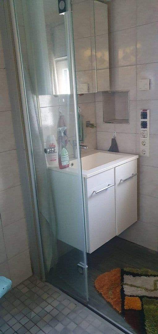 Prodej domu 138 m², pozemek 920 m², Kirchhain, Hessen Prodej domu 138 m², pozemek 920 m², Kirchhain, Hessen