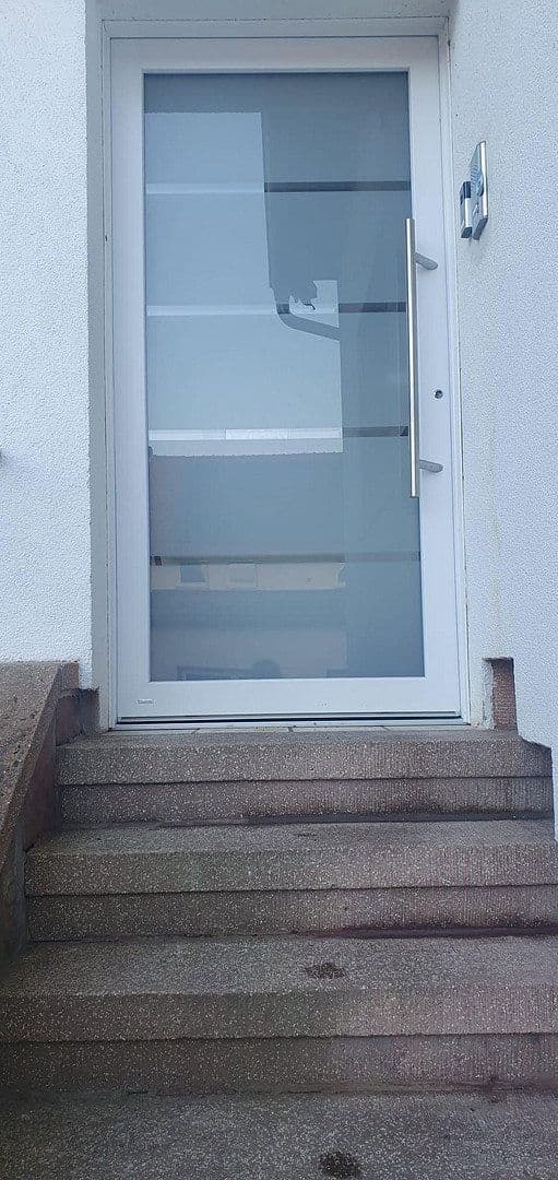 Prodej domu 138 m², pozemek 920 m², Kirchhain, Hessen Prodej domu 138 m², pozemek 920 m², Kirchhain, Hessen