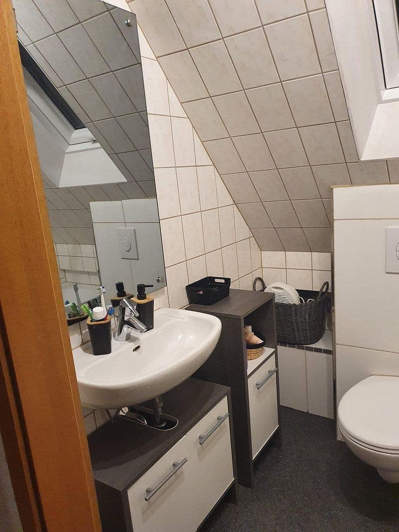 Prodej domu 138 m², pozemek 920 m², Kirchhain, Hessen Prodej domu 138 m², pozemek 920 m², Kirchhain, Hessen