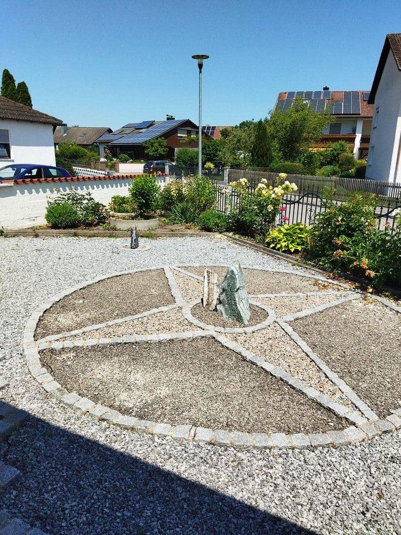 Prodej domu 200 m², pozemek 1.000 m², Loiching, Bavorsko Prodej domu 200 m², pozemek 1.000 m², Loiching, Bavorsko