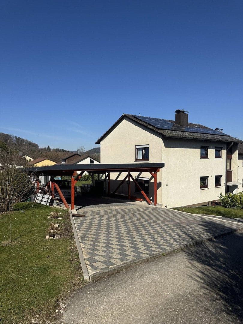Prodej domu 147 m², pozemek 677 m², Tuttlingen, Bádensko-Württembersko Prodej domu 147 m², pozemek 677 m², Tuttlingen, Bádensko-Württembersko