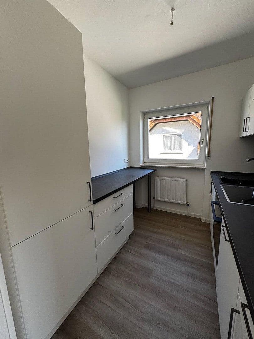 Pronájem bytu 3+1 83 m², Dietrich-Bonhoeffer-Str 14, Oberursel (Taunus), Hessen Pronájem bytu 3+1 83 m², Dietrich-Bonhoeffer-Str 14, Oberursel (Taunus), Hessen