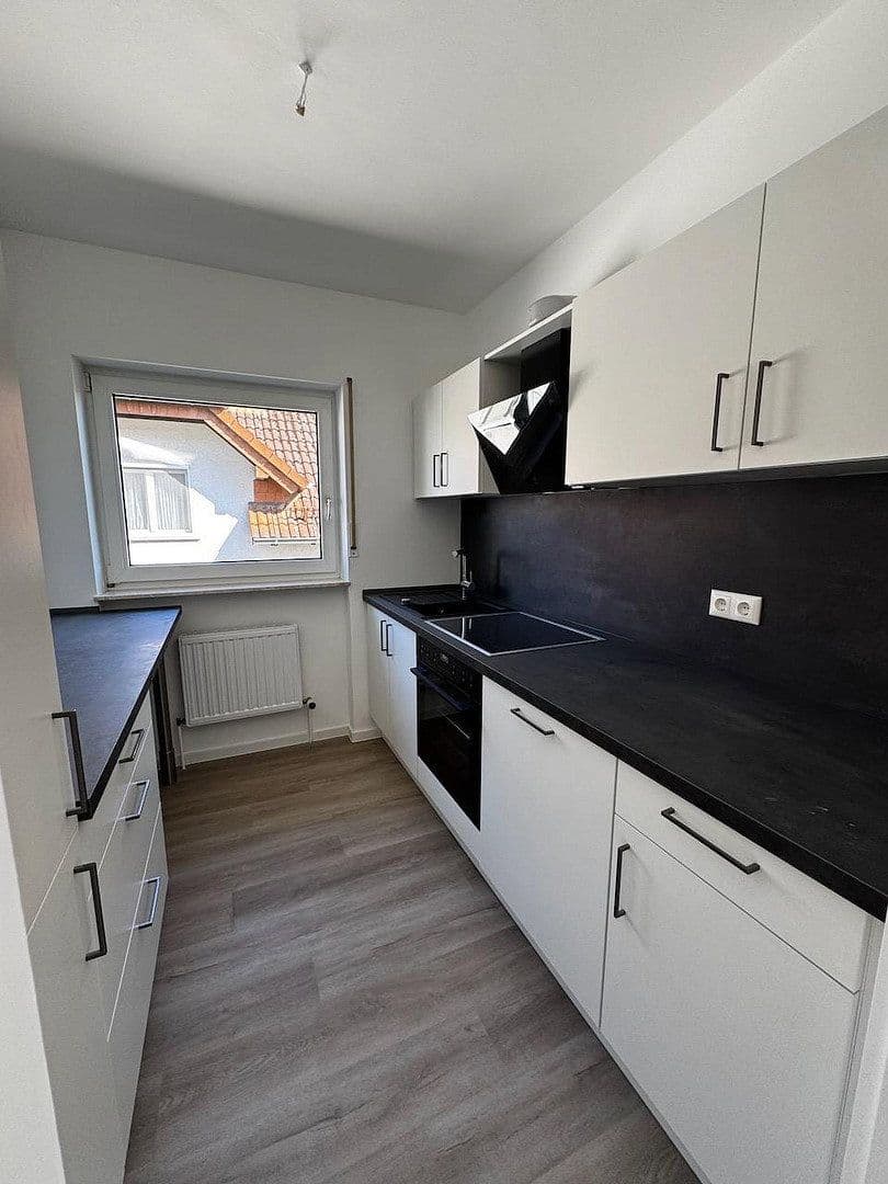 Pronájem bytu 3+1 83 m², Dietrich-Bonhoeffer-Str 14, Oberursel (Taunus), Hessen Pronájem bytu 3+1 83 m², Dietrich-Bonhoeffer-Str 14, Oberursel (Taunus), Hessen
