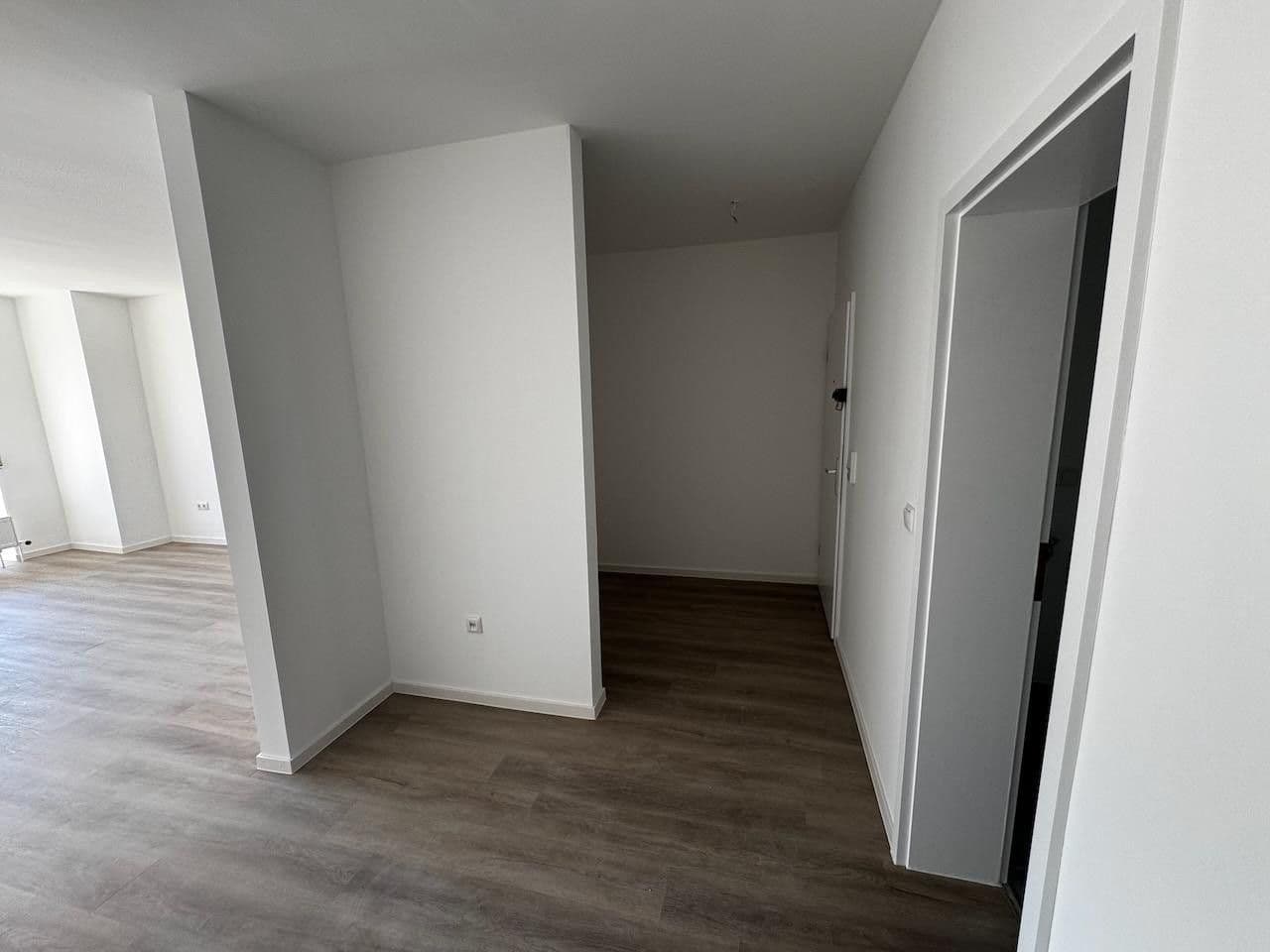 Pronájem bytu 3+1 83 m², Dietrich-Bonhoeffer-Str 14, Oberursel (Taunus), Hessen Pronájem bytu 3+1 83 m², Dietrich-Bonhoeffer-Str 14, Oberursel (Taunus), Hessen