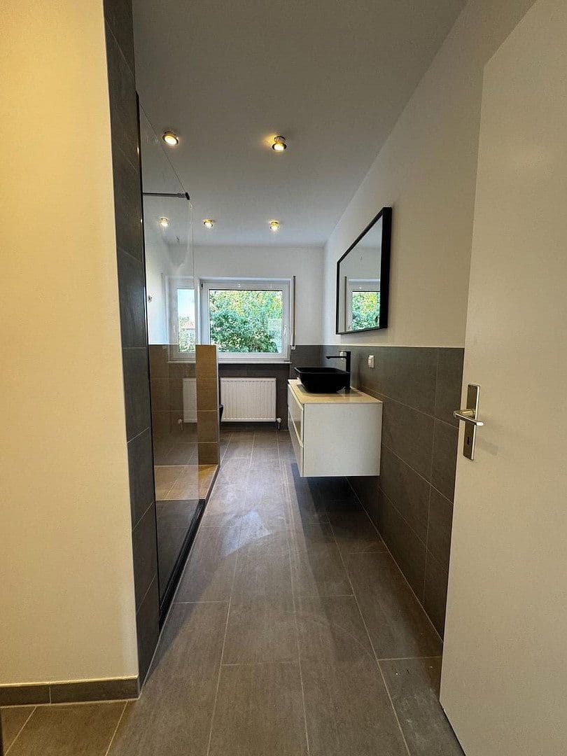 Pronájem bytu 3+1 83 m², Dietrich-Bonhoeffer-Str 14, Oberursel (Taunus), Hessen Pronájem bytu 3+1 83 m², Dietrich-Bonhoeffer-Str 14, Oberursel (Taunus), Hessen