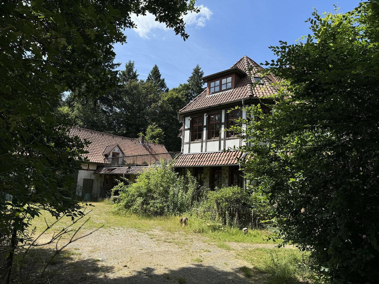 Prodej domu 230 m², pozemek 7.600 m², Munster, Dolní Sasko Prodej domu 230 m², pozemek 7.600 m², Munster, Dolní Sasko