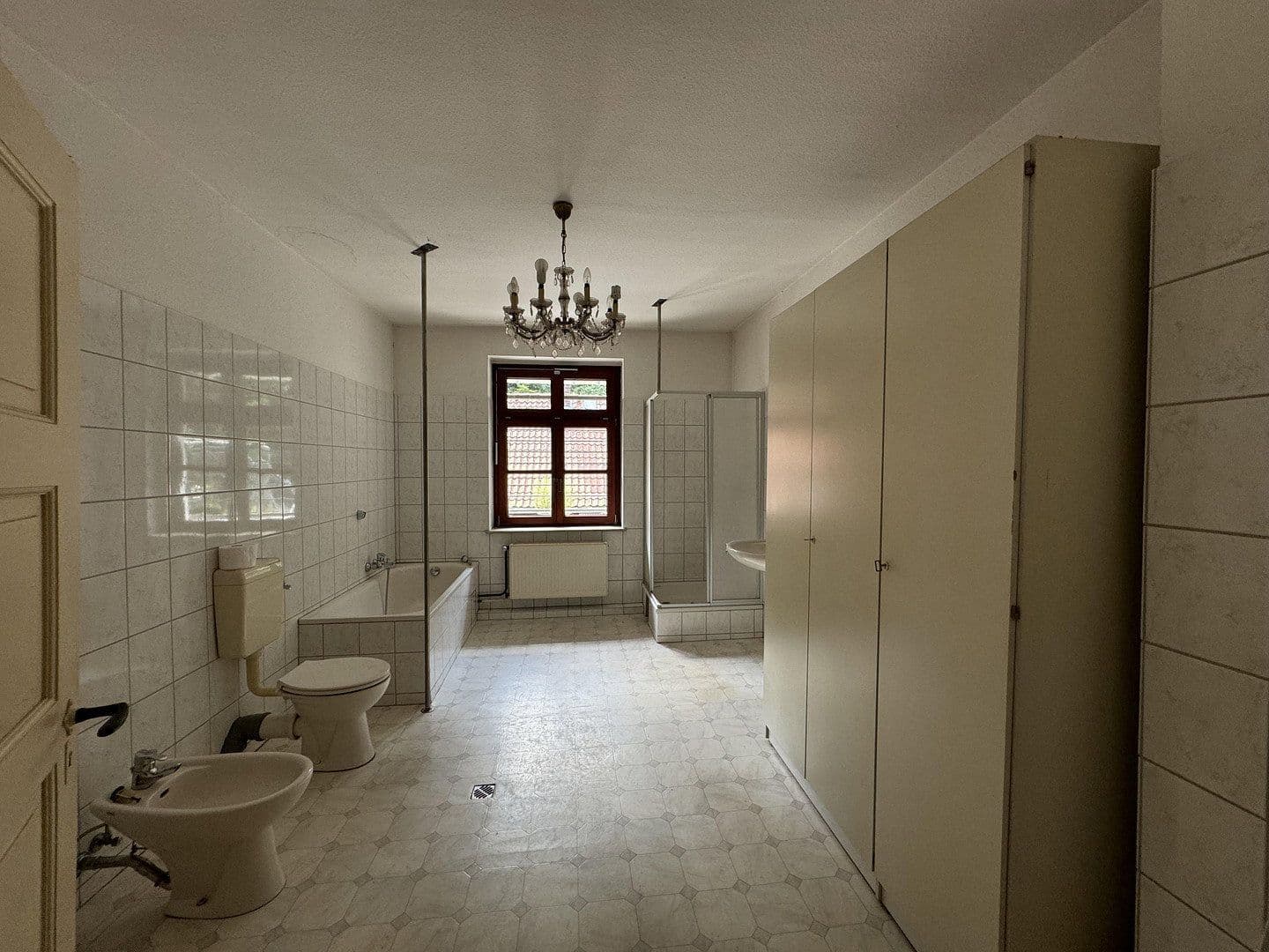 Prodej domu 230 m², pozemek 7.600 m², Munster, Dolní Sasko Prodej domu 230 m², pozemek 7.600 m², Munster, Dolní Sasko