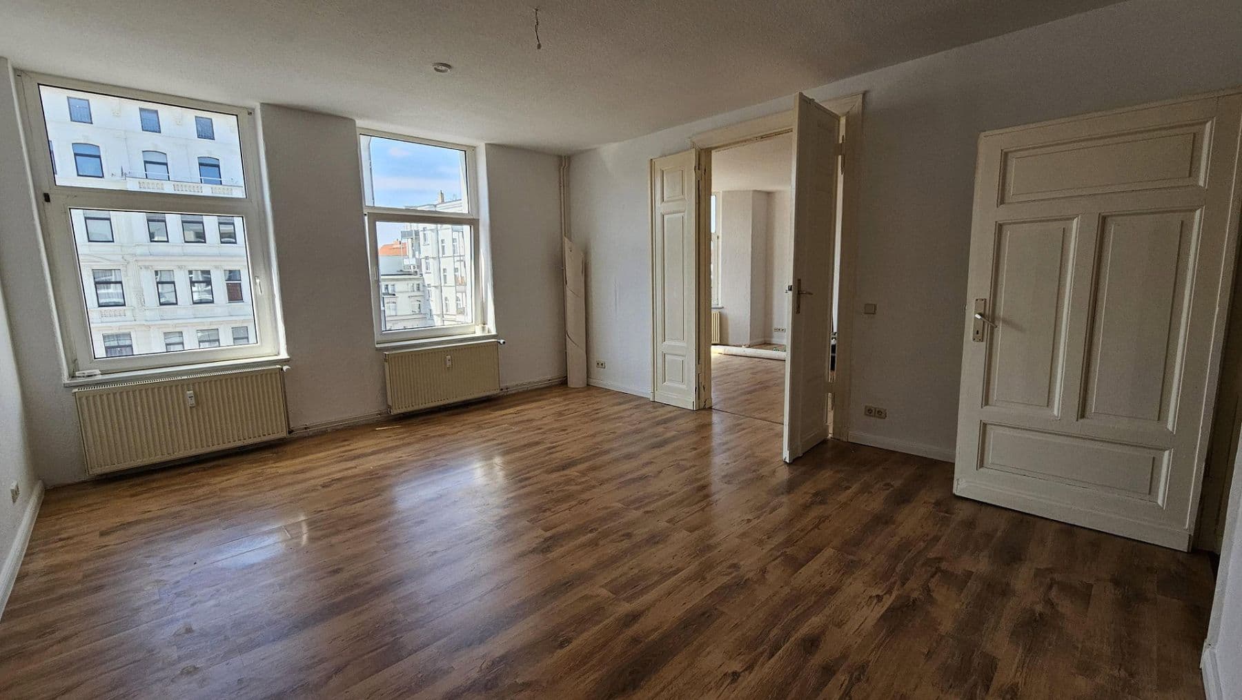 Pronájem bytu 2+1 82 m², Magdeburg, Sasko-Anhaltsko Pronájem bytu 2+1 82 m², Magdeburg, Sasko-Anhaltsko