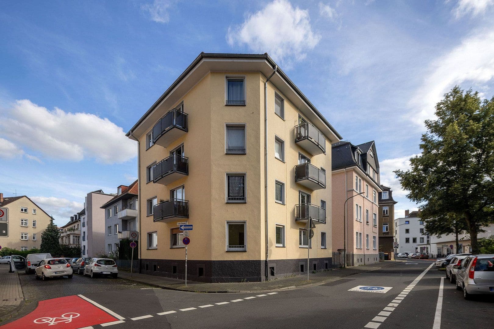 Pronájem bytu 2+1 60 m², Roonstr. 10, Gießen, Hessen Pronájem bytu 2+1 60 m², Roonstr. 10, Gießen, Hessen