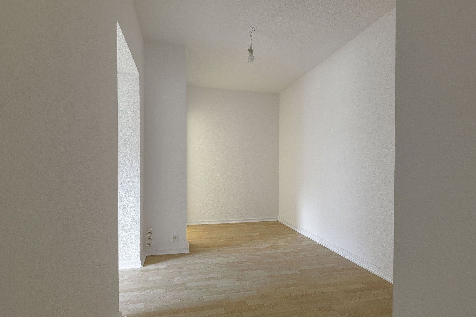 Pronájem bytu 2+1 60 m², Roonstr. 10, Gießen, Hessen Pronájem bytu 2+1 60 m², Roonstr. 10, Gießen, Hessen