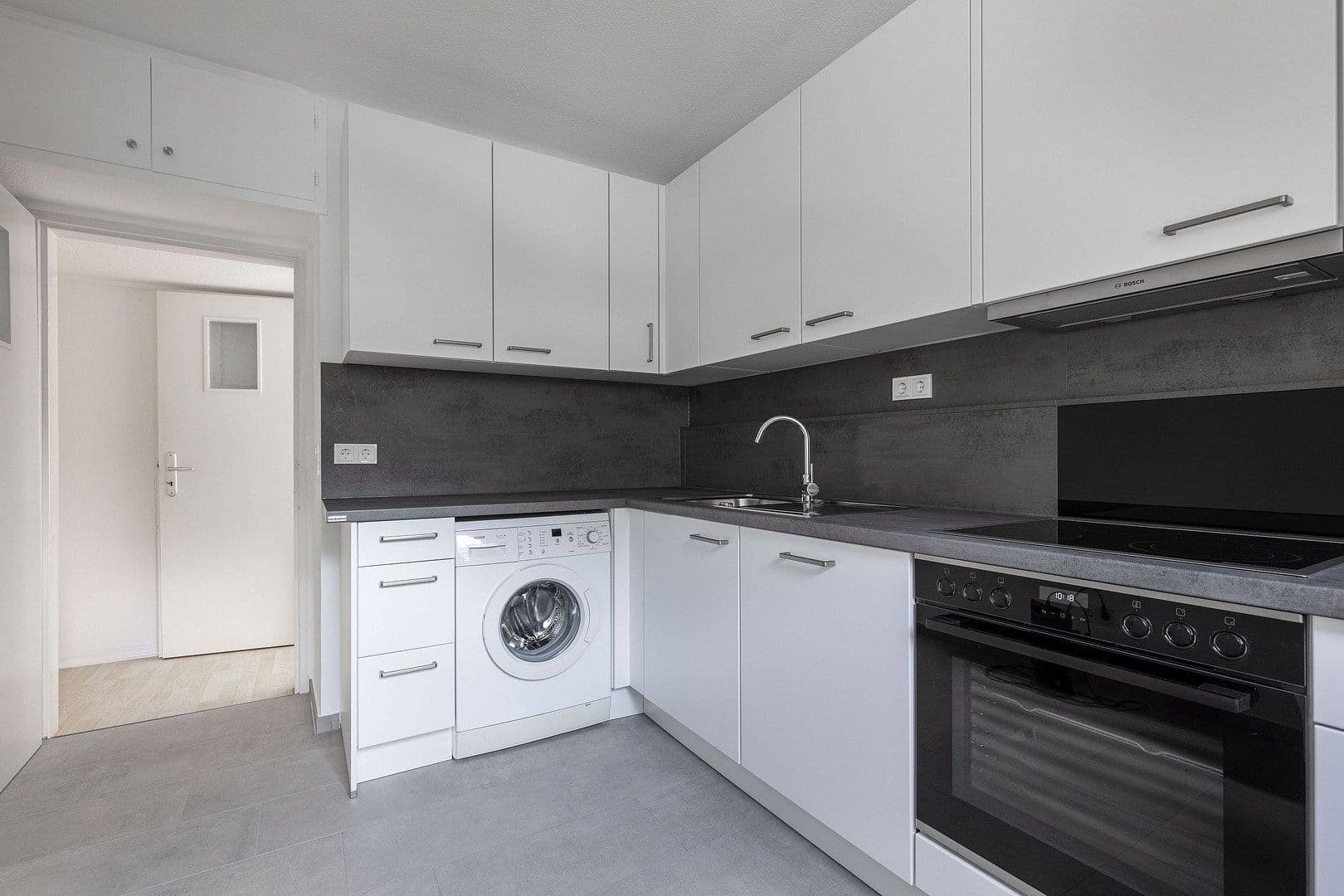 Pronájem bytu 2+1 60 m², Roonstr. 10, Gießen, Hessen Pronájem bytu 2+1 60 m², Roonstr. 10, Gießen, Hessen