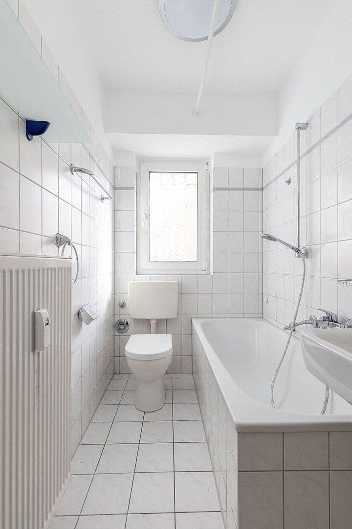 Pronájem bytu 2+1 60 m², Roonstr. 10, Gießen, Hessen Pronájem bytu 2+1 60 m², Roonstr. 10, Gießen, Hessen