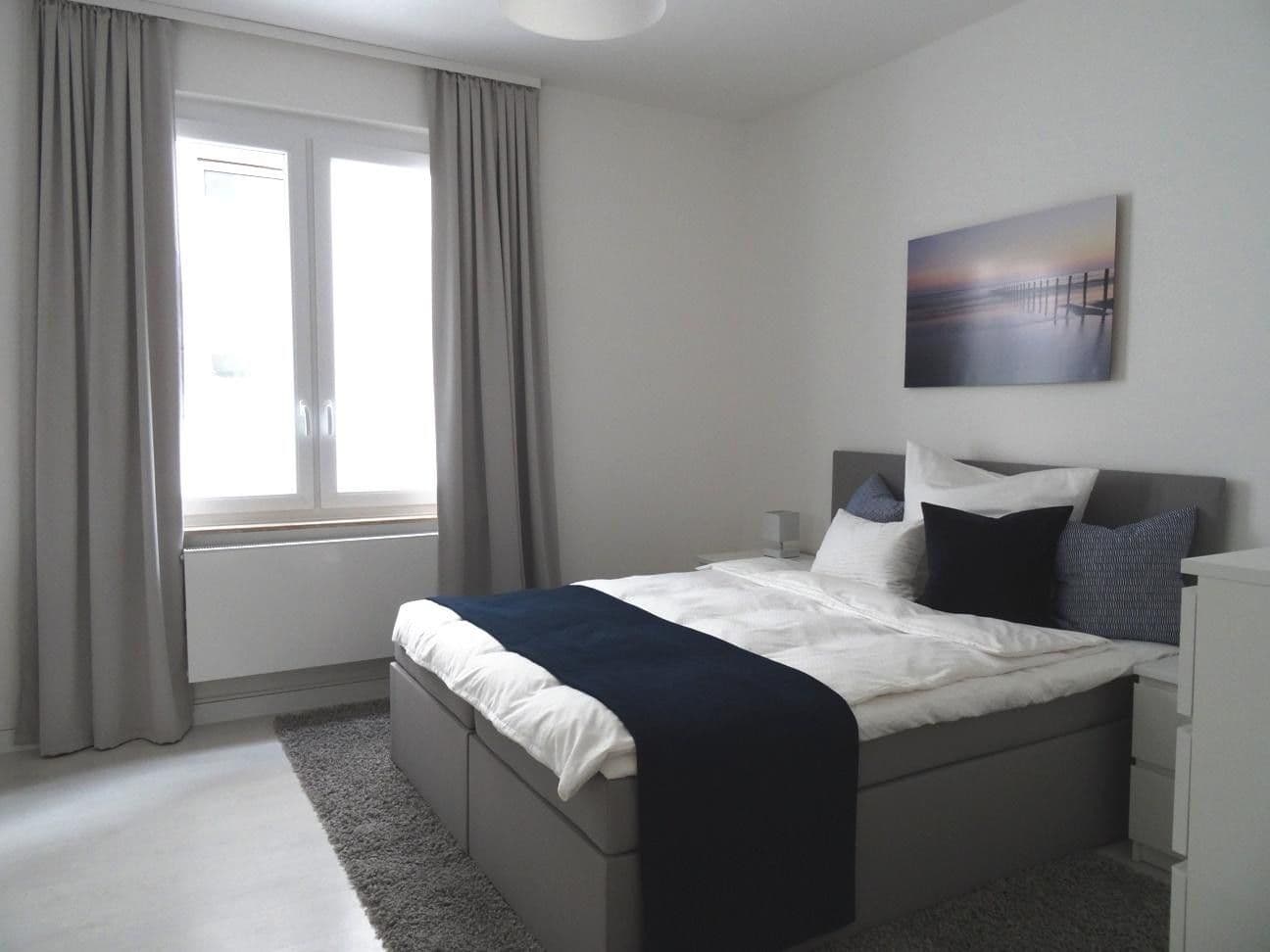 Pronájem bytu 2+1 54 m², Stuttgart, Bádensko-Württembersko Pronájem bytu 2+1 54 m², Stuttgart, Bádensko-Württembersko
