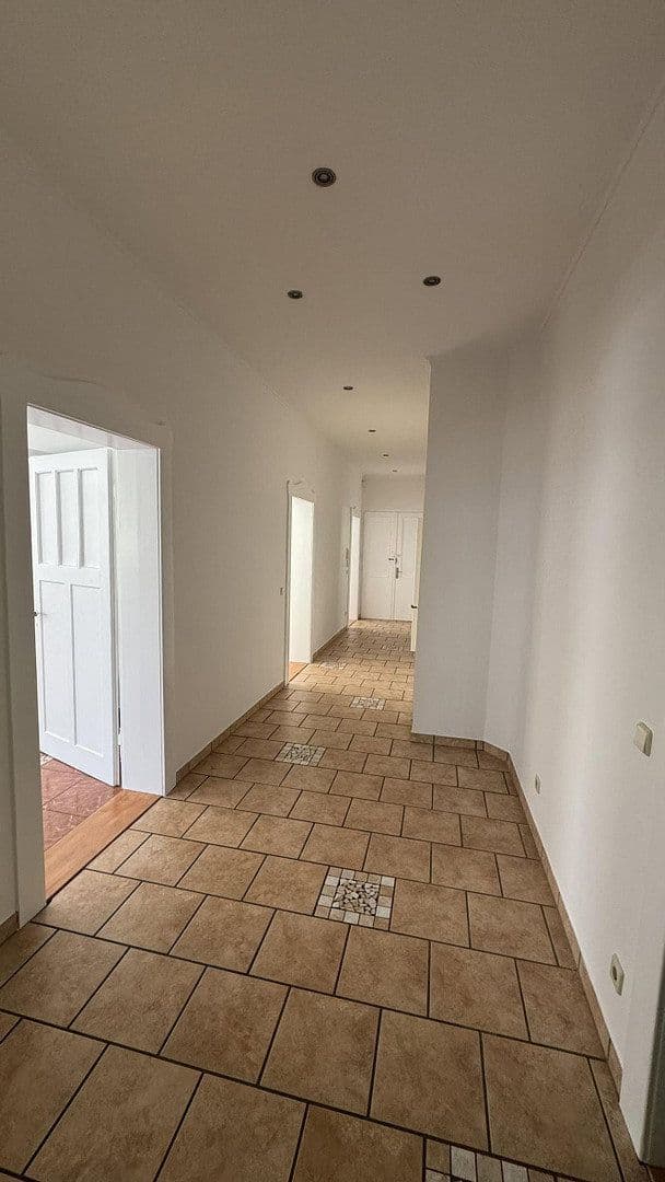 Pronájem bytu 6+1 160 m², Hannover, Dolní Sasko Pronájem bytu 6+1 160 m², Hannover, Dolní Sasko