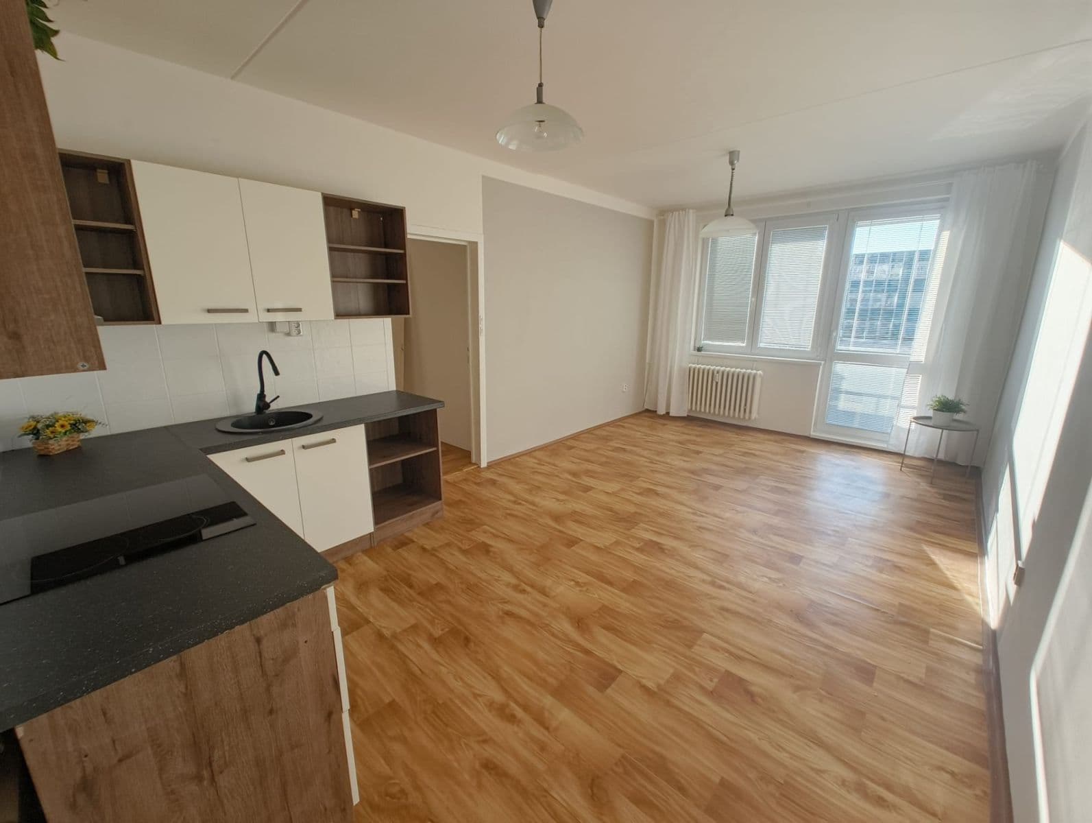 Pronájem bytu 2+kk 43 m², Berlínská, Tábor, Jihočeský kraj Pronájem bytu 2+kk 43 m², Berlínská, Tábor, Jihočeský kraj