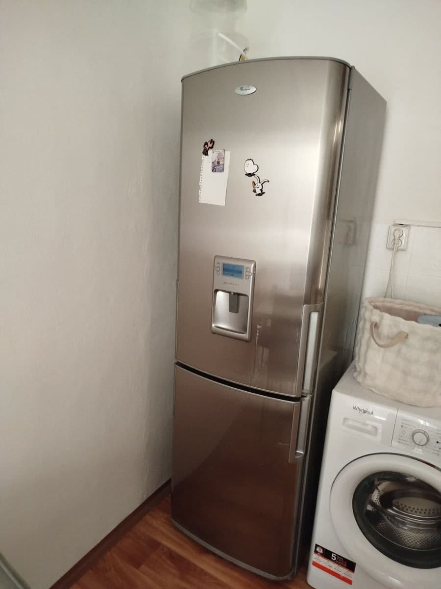 Pronájem bytu 2+kk 43 m², Berlínská, Tábor, Jihočeský kraj Pronájem bytu 2+kk 43 m², Berlínská, Tábor, Jihočeský kraj