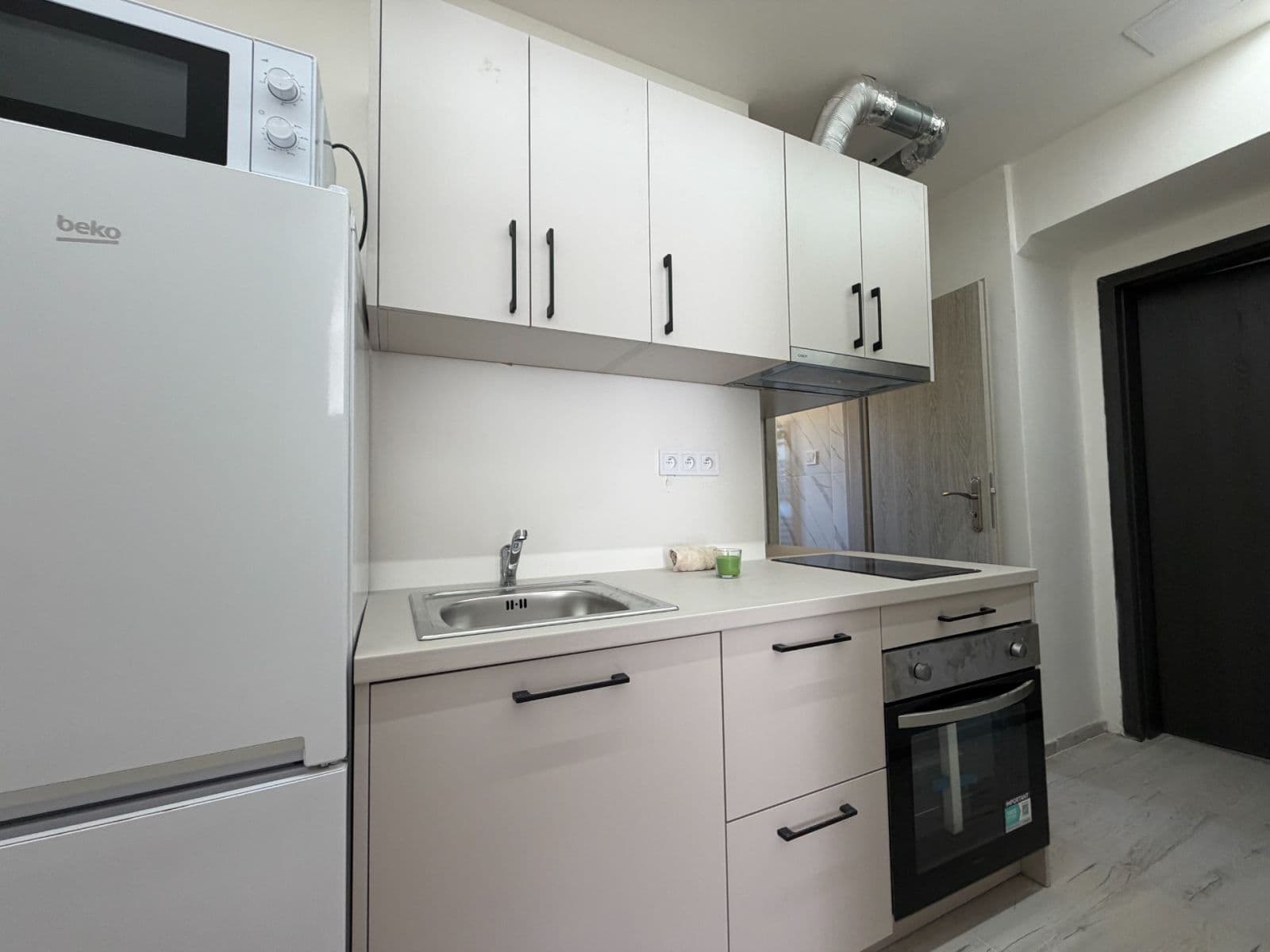 Pronájem bytu 3+1 55 m², Na Jarově, Praha, Praha Pronájem bytu 3+1 55 m², Na Jarově, Praha, Praha