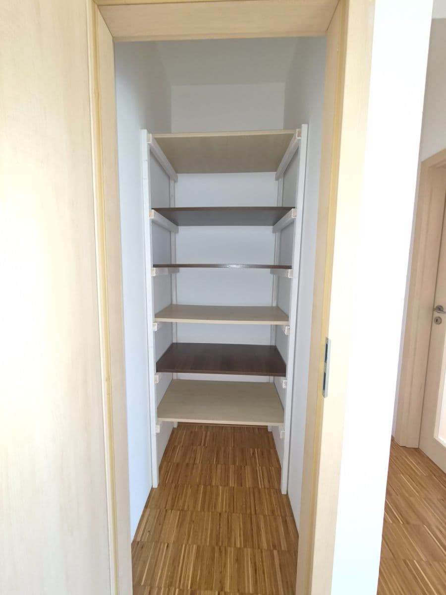 Pronájem bytu 3+kk 111 m², Vránova, Brno, Jihomoravský kraj Pronájem bytu 3+kk 111 m², Vránova, Brno, Jihomoravský kraj