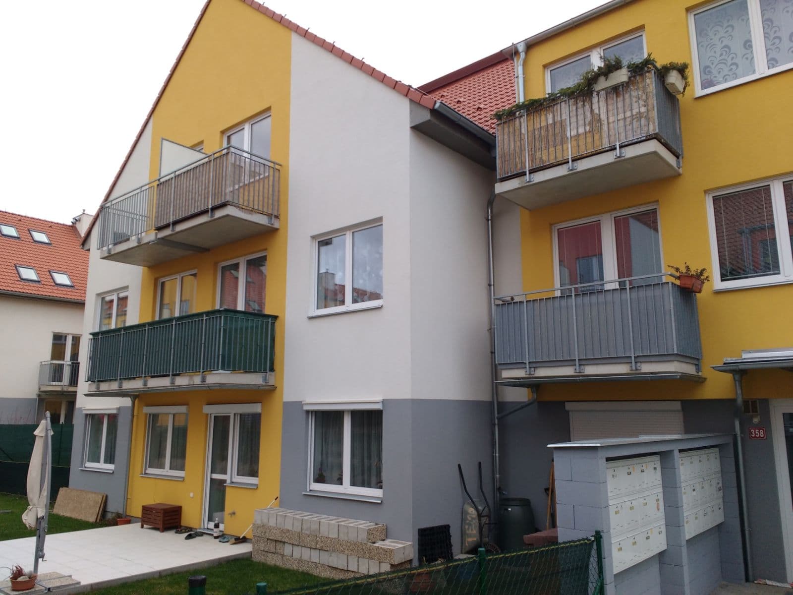 Prodej bytu 2+kk 62 m², Mirešická, Jinočany, Středočeský kraj Prodej bytu 2+kk 62 m², Mirešická, Jinočany, Středočeský kraj