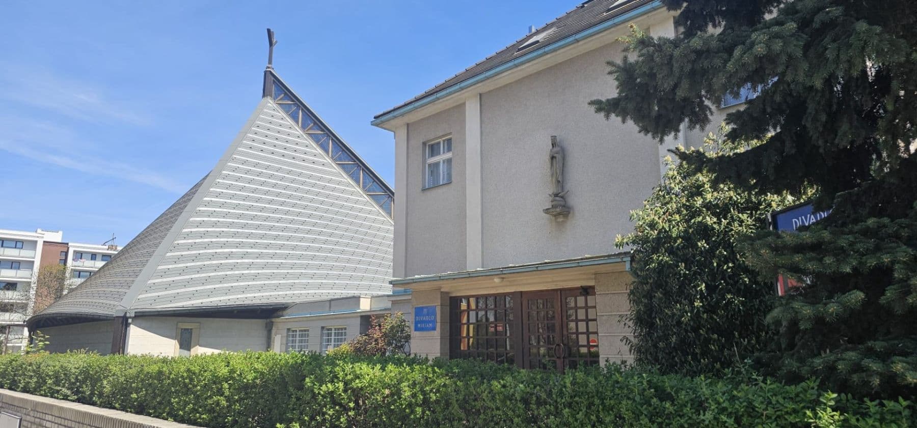 Pronájem bytu 1+kk 25 m², Ke Strašnické, Praha, Praha Pronájem bytu 1+kk 25 m², Ke Strašnické, Praha, Praha