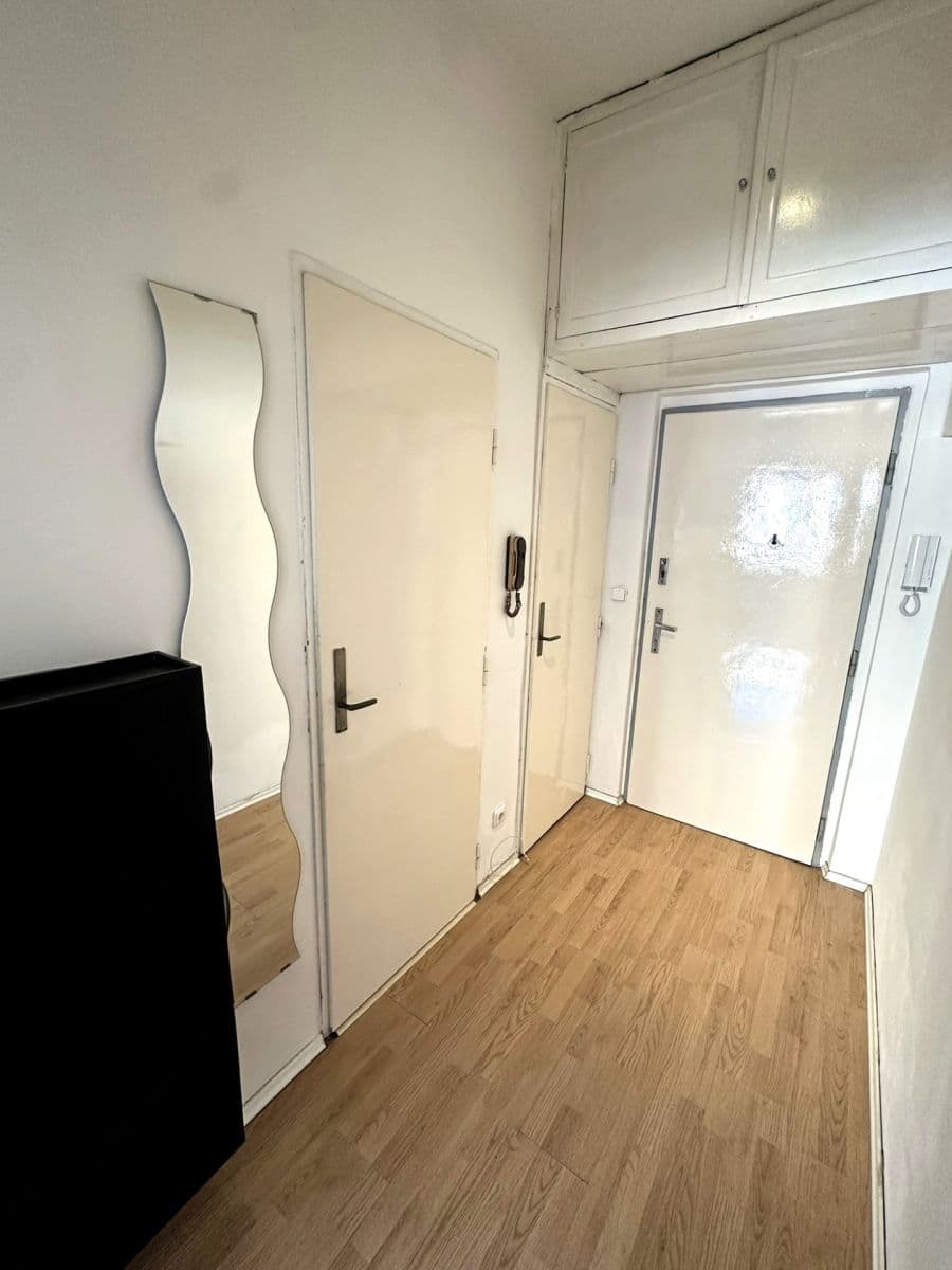 Prodej bytu 1+kk 28 m², Svatoslavova, Praha, Praha Prodej bytu 1+kk 28 m², Svatoslavova, Praha, Praha