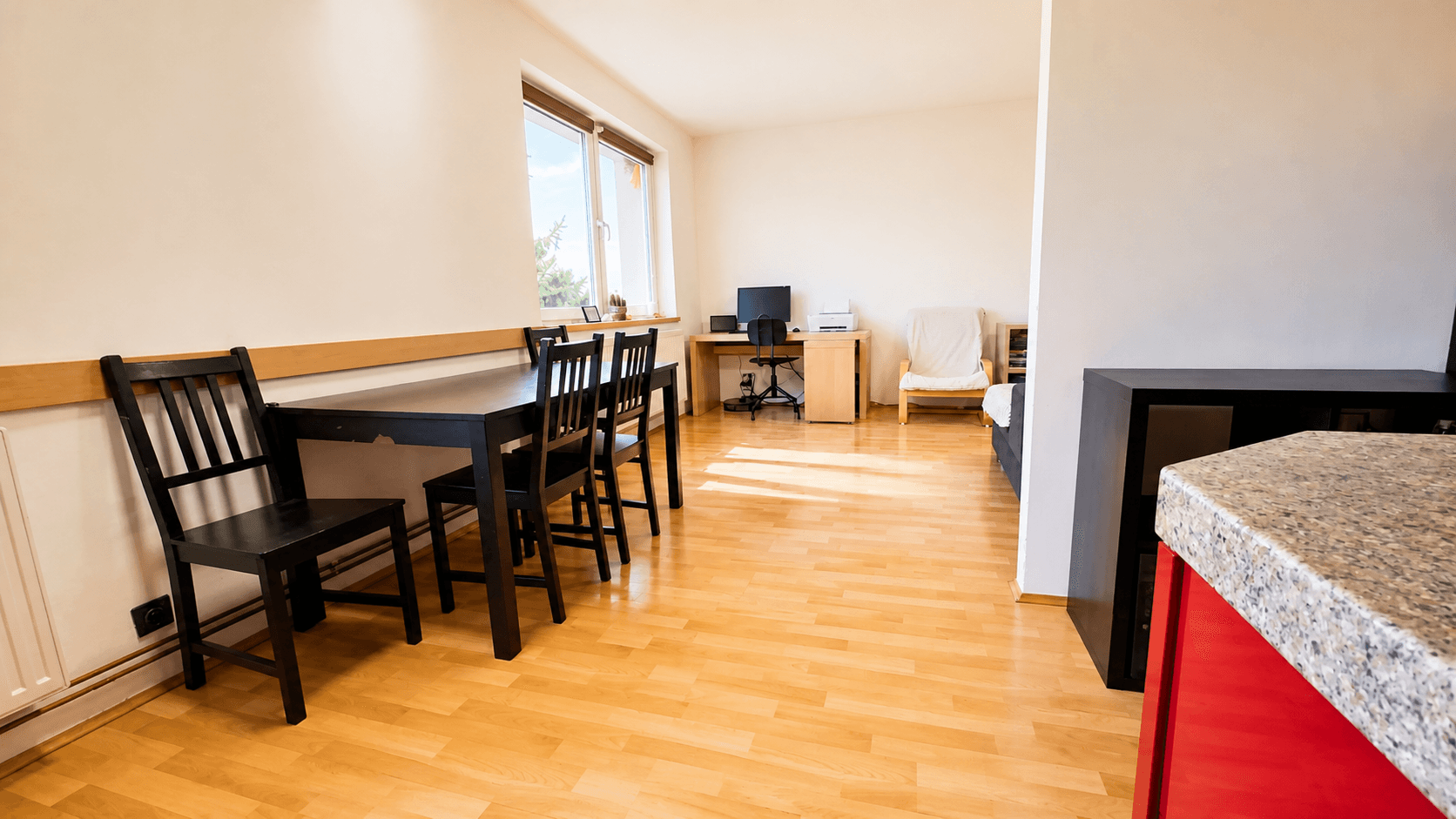 Pronájem bytu 3+kk 77 m², sídliště Osvobození, Lednice, Jihomoravský kraj Pronájem bytu 3+kk 77 m², sídliště Osvobození, Lednice, Jihomoravský kraj