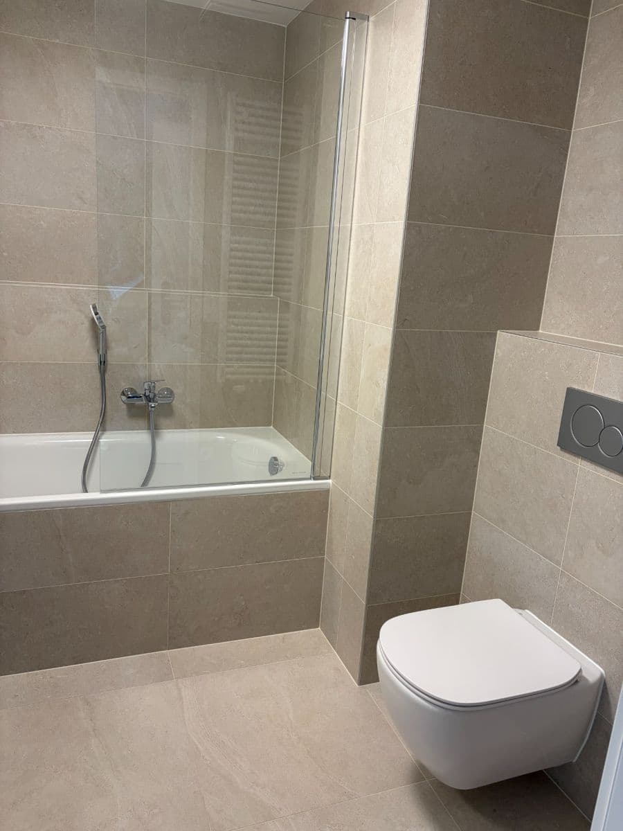 Pronájem bytu 2+kk 50 m², Blažimská, Praha, Praha Pronájem bytu 2+kk 50 m², Blažimská, Praha, Praha