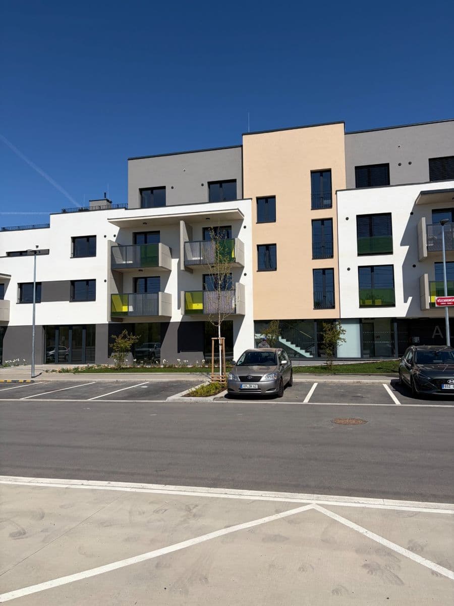 Pronájem bytu 2+kk 50 m², Blažimská, Praha, Praha Pronájem bytu 2+kk 50 m², Blažimská, Praha, Praha