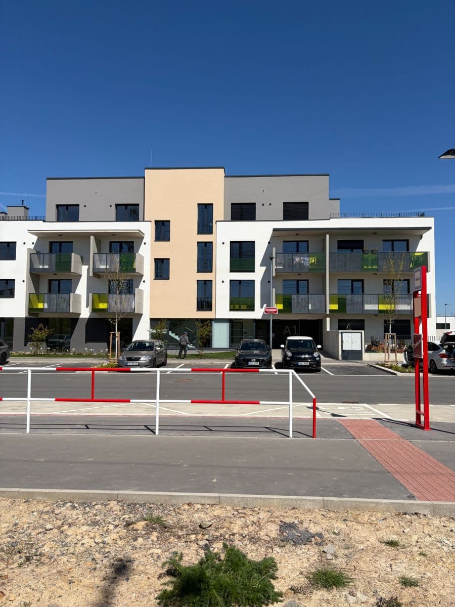 Pronájem bytu 2+kk 50 m², Blažimská, Praha, Praha Pronájem bytu 2+kk 50 m², Blažimská, Praha, Praha