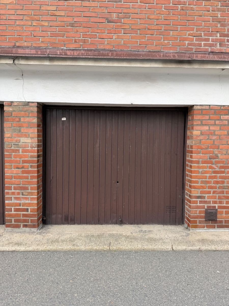 Pronájem garáže 17 m², V Dolině, Praha, Praha Pronájem garáže 17 m², V Dolině, Praha, Praha