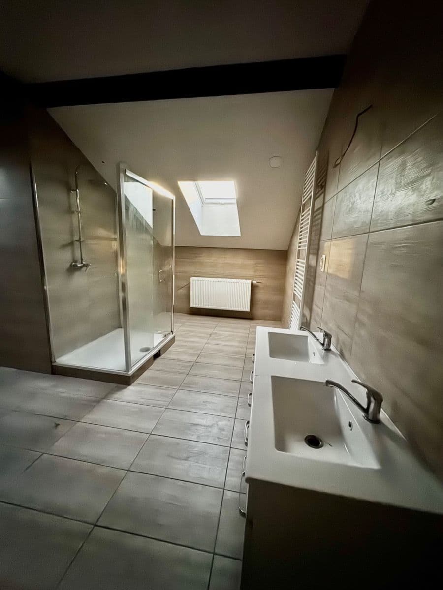 Pronájem bytu 4+kk 217 m², Práce, Děčín, Ústecký kraj Pronájem bytu 4+kk 217 m², Práce, Děčín, Ústecký kraj