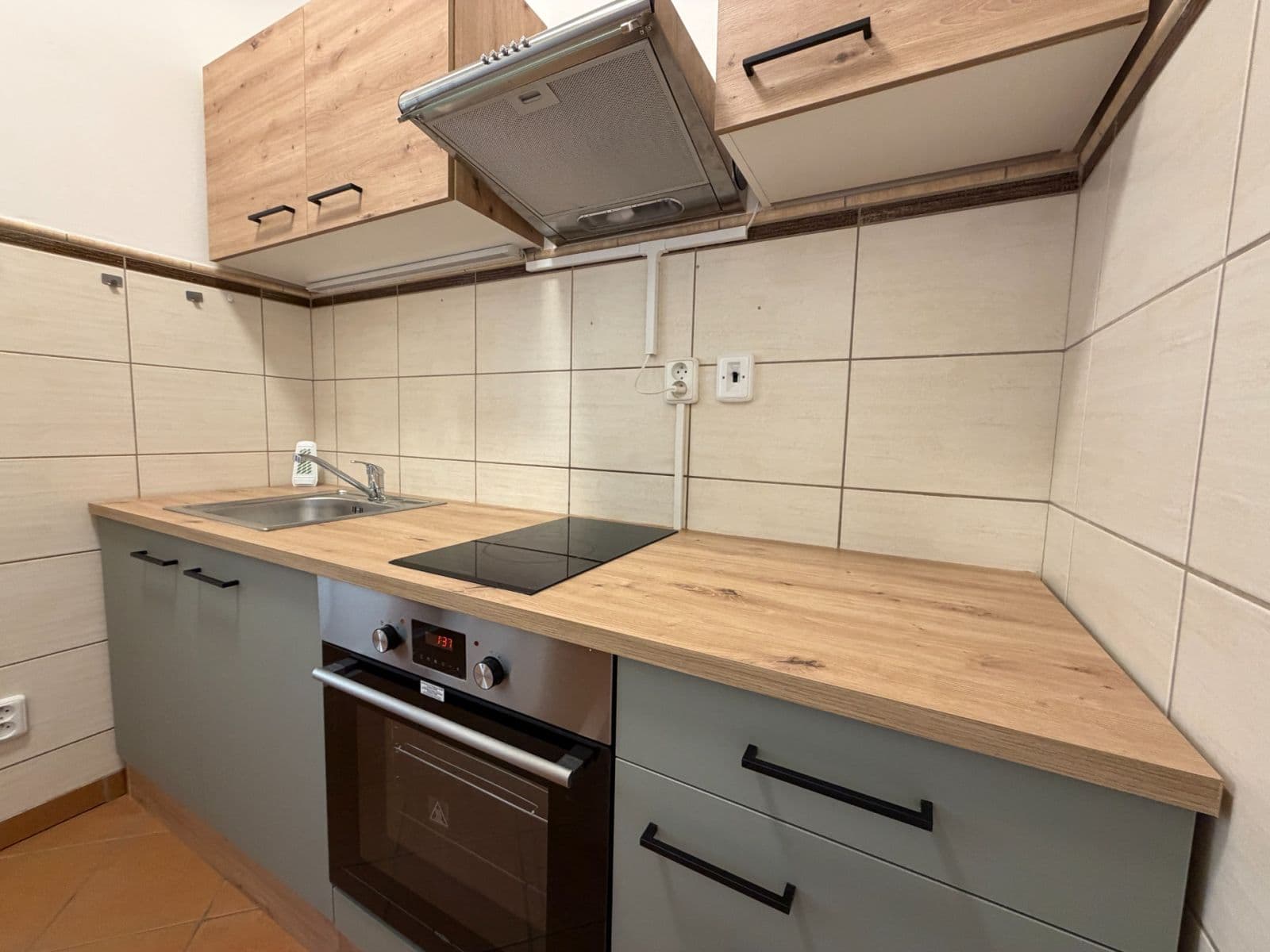 Prodej bytu 1+kk 27 m², Krátká, Plzeň, Plzeňský kraj Prodej bytu 1+kk 27 m², Krátká, Plzeň, Plzeňský kraj