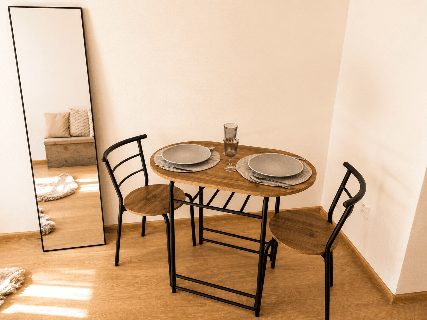 Prodej bytu 1+kk 27 m², Krátká, Plzeň, Plzeňský kraj Prodej bytu 1+kk 27 m², Krátká, Plzeň, Plzeňský kraj