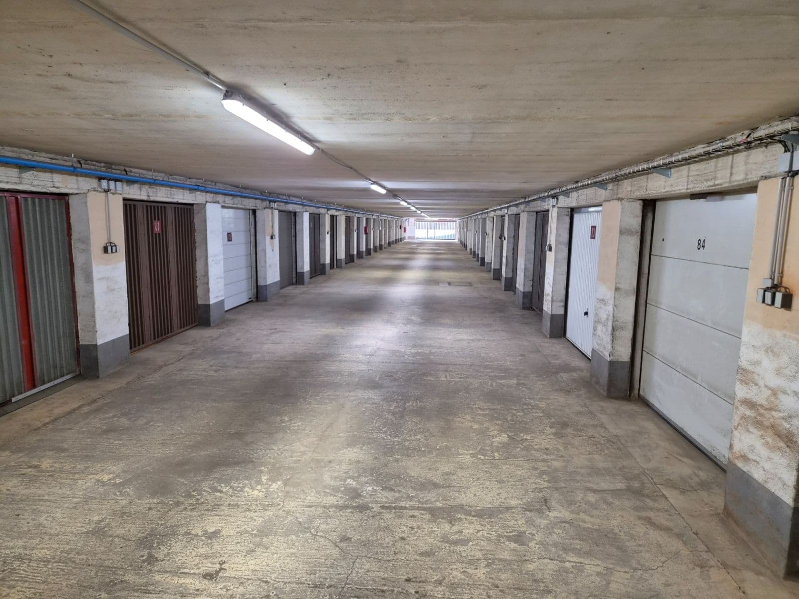 Pronájem garáže 17 m², Chalupkova, Praha, Praha Pronájem garáže 17 m², Chalupkova, Praha, Praha