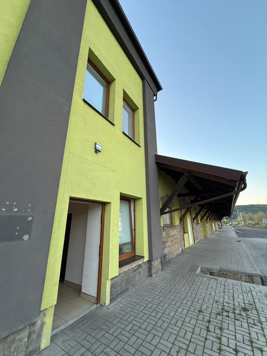 Pronájem bytu 2+kk 46 m², Práce, Děčín, Ústecký kraj Pronájem bytu 2+kk 46 m², Práce, Děčín, Ústecký kraj