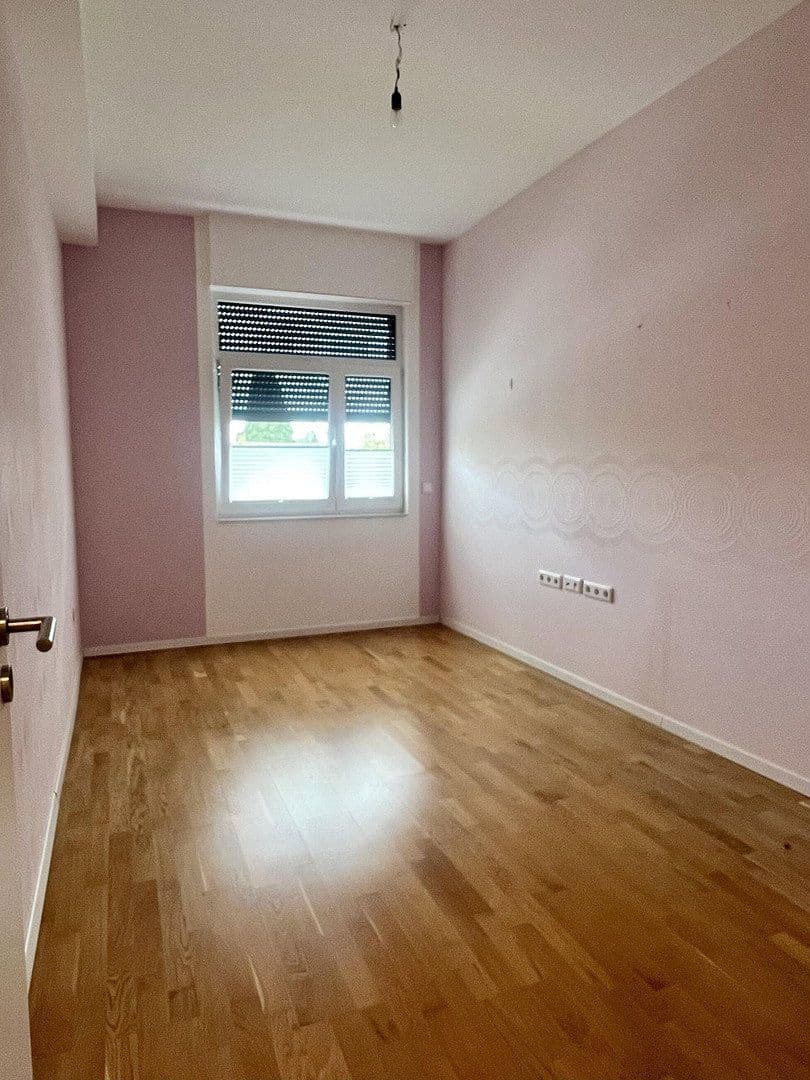 Prodej bytu 3+1 107 m², Dortmund, Severní Porýní-Vestfálsko Prodej bytu 3+1 107 m², Dortmund, Severní Porýní-Vestfálsko