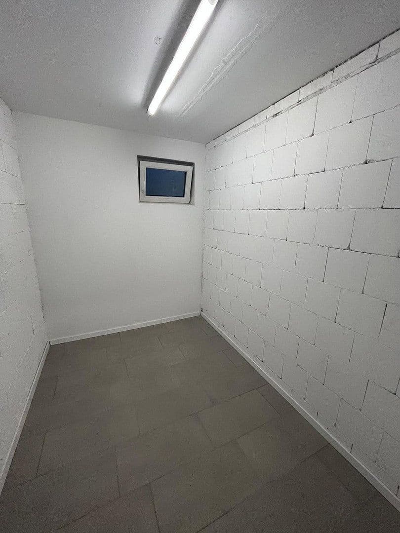 Pronájem bytu 3+1 110 m², Köln, Severní Porýní-Vestfálsko Pronájem bytu 3+1 110 m², Köln, Severní Porýní-Vestfálsko