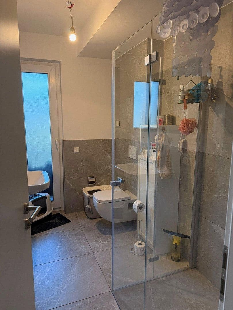 Pronájem bytu 2+1 59 m², Prinz-Ferdinand-Str. 144, Krefeld, Severní Porýní-Vestfálsko Pronájem bytu 2+1 59 m², Prinz-Ferdinand-Str. 144, Krefeld, Severní Porýní-Vestfálsko