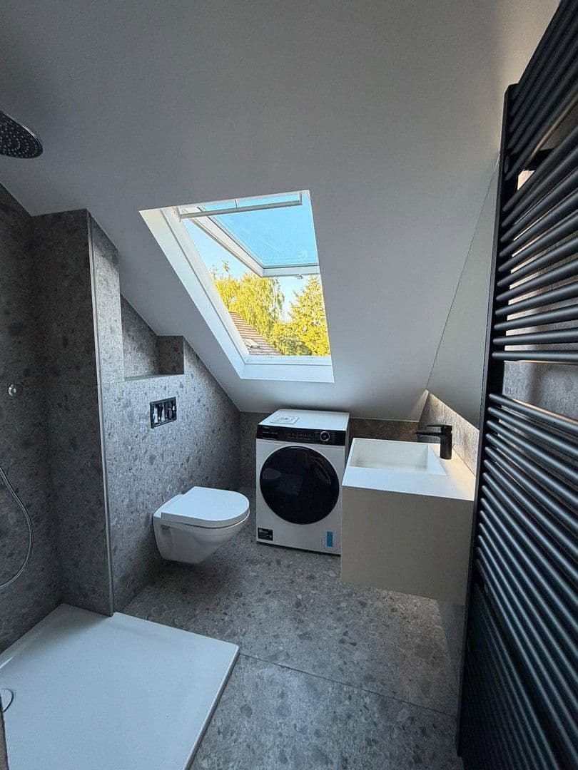 Pronájem bytu 3+1 22 m², Feldbergblick 2+4, Frankfurt am Main, Hessen Pronájem bytu 3+1 22 m², Feldbergblick 2+4, Frankfurt am Main, Hessen