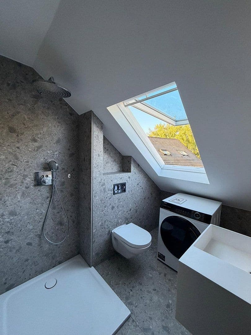 Pronájem bytu 3+1 22 m², Feldbergblick 2+4, Frankfurt am Main, Hessen Pronájem bytu 3+1 22 m², Feldbergblick 2+4, Frankfurt am Main, Hessen