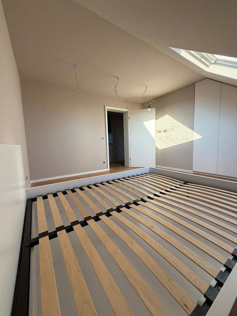 Pronájem bytu 3+1 22 m², Feldbergblick 2+4, Frankfurt am Main, Hessen Pronájem bytu 3+1 22 m², Feldbergblick 2+4, Frankfurt am Main, Hessen