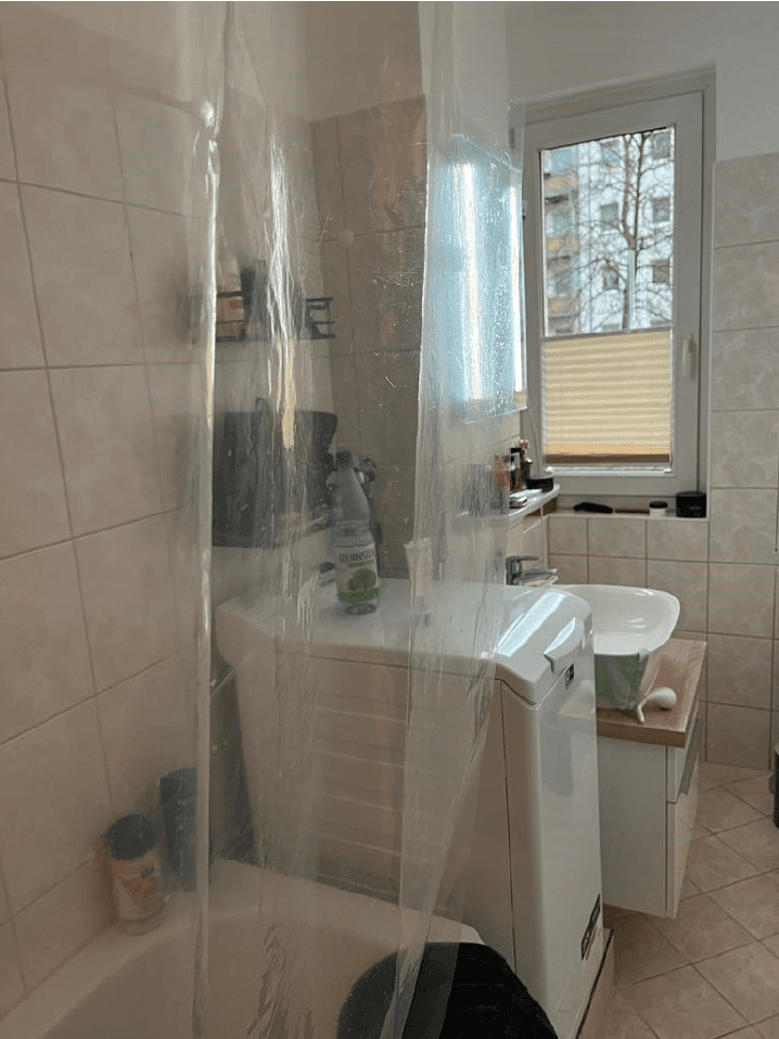 Pronájem bytu 3+1 61 m², Roststraße 16, Erfurt, Durynsko Pronájem bytu 3+1 61 m², Roststraße 16, Erfurt, Durynsko