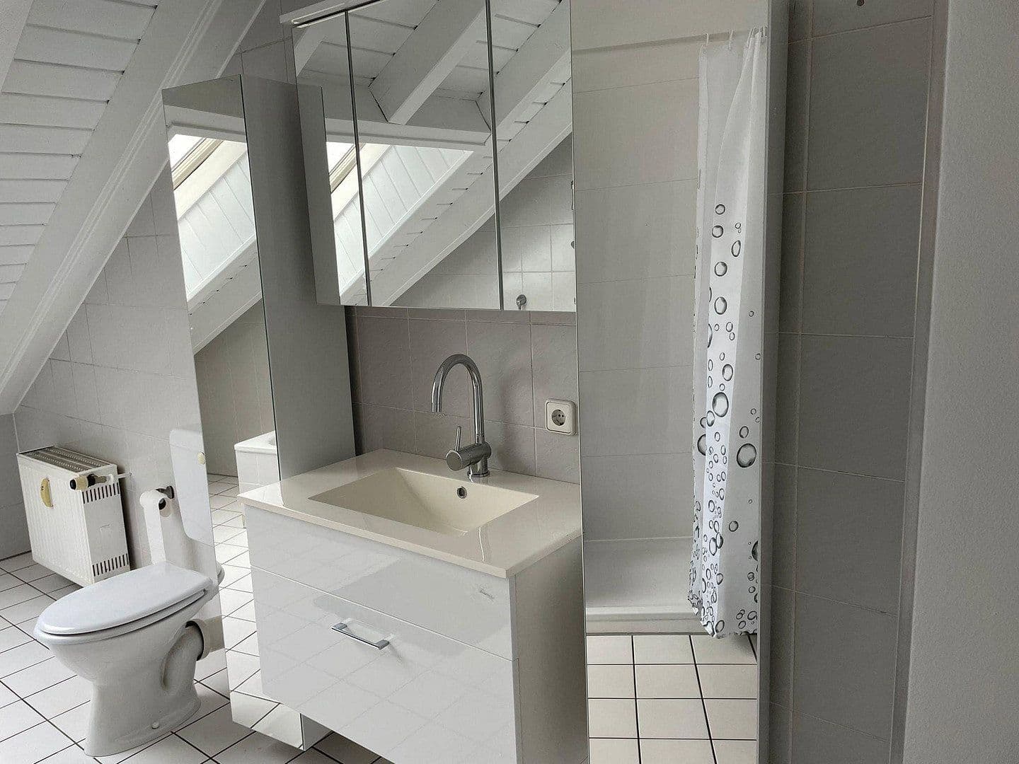 Pronájem bytu 3+kk 115 m², Karlstein am Main, Bavorsko Pronájem bytu 3+kk 115 m², Karlstein am Main, Bavorsko