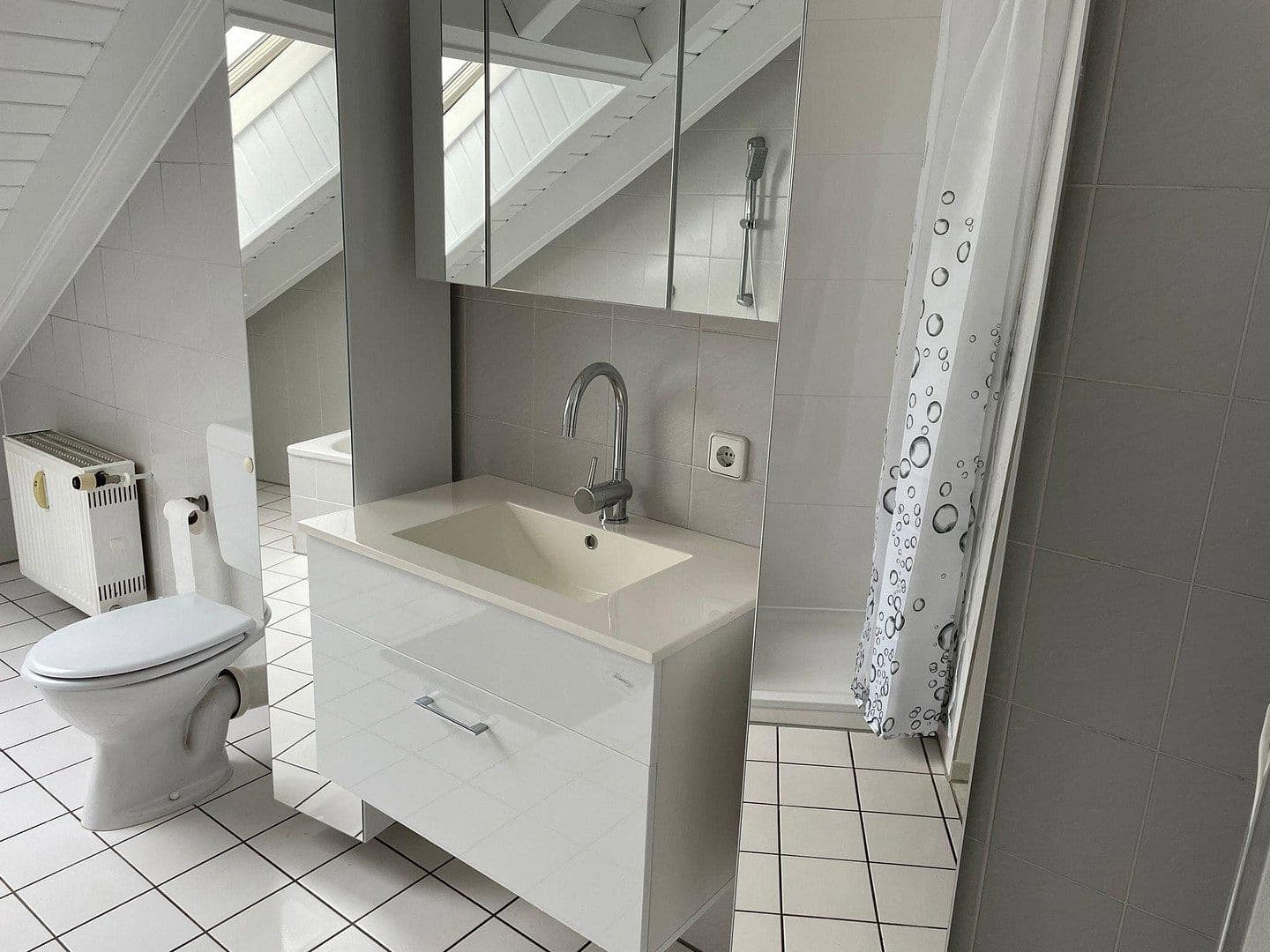 Pronájem bytu 3+kk 115 m², Karlstein am Main, Bavorsko Pronájem bytu 3+kk 115 m², Karlstein am Main, Bavorsko