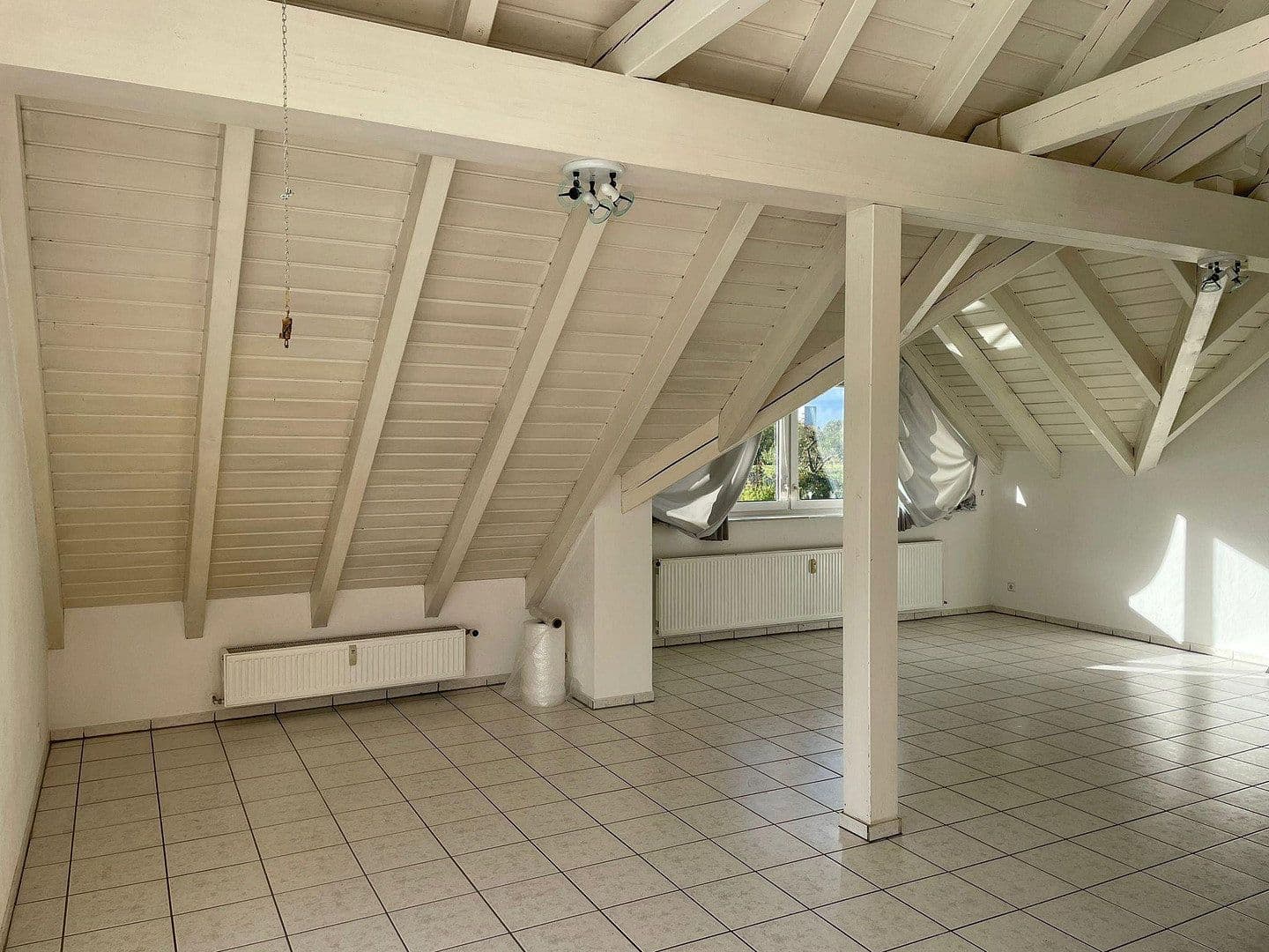 Pronájem bytu 3+kk 115 m², Karlstein am Main, Bavorsko Pronájem bytu 3+kk 115 m², Karlstein am Main, Bavorsko