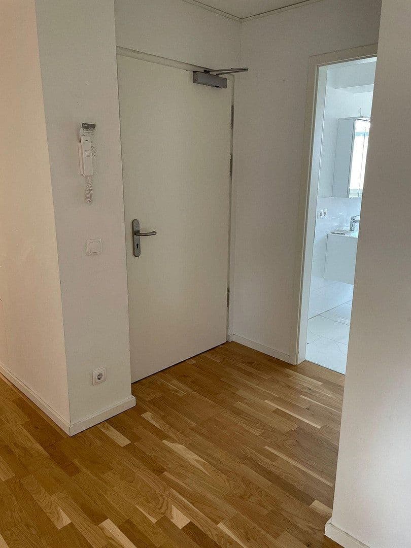 Pronájem bytu 5+1 130 m², Berlin, Berlín Pronájem bytu 5+1 130 m², Berlin, Berlín